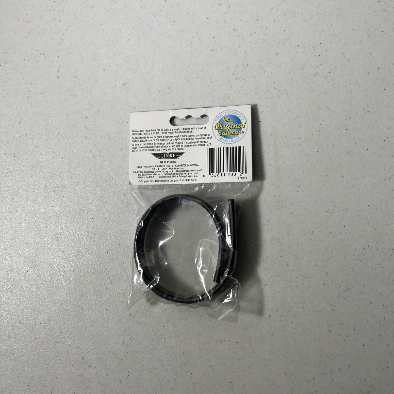 Ettore 20012 High Quality Black Replacement Squeegee Rubber Blade 12 in. New