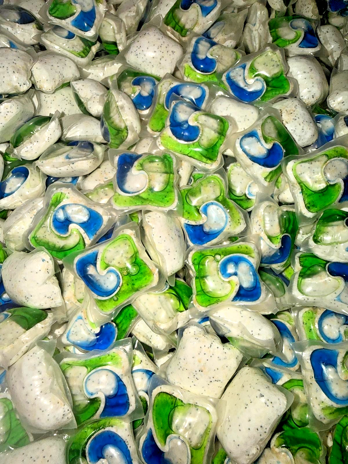 Cascade Complete Dishwasher Pods – Fresh Scent 100+ Count