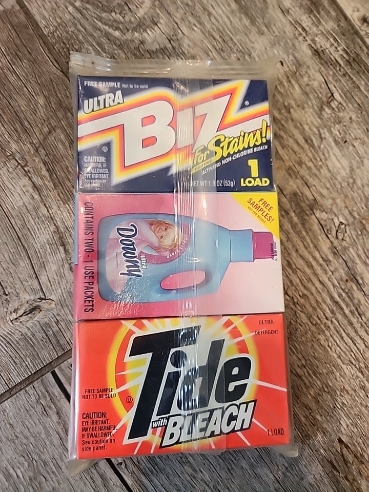 SAMPLES Packs 1995 BIZ Laundry Detergent + DOWNY ULTRA + Tide w/ bleach Powder