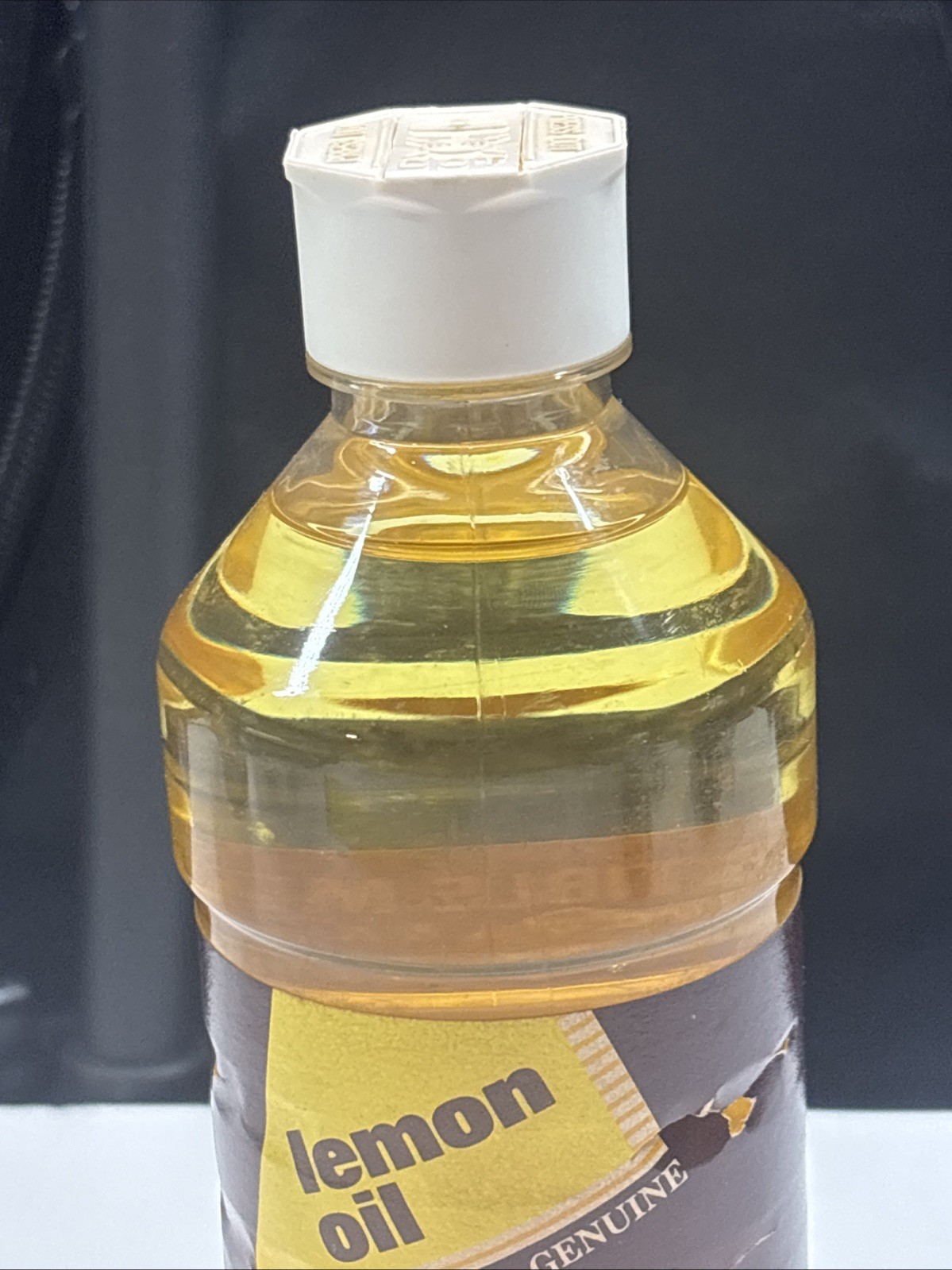 Vintage 80s Old English Lemon Oil Genuine Furniture Polish 16 fl oz New