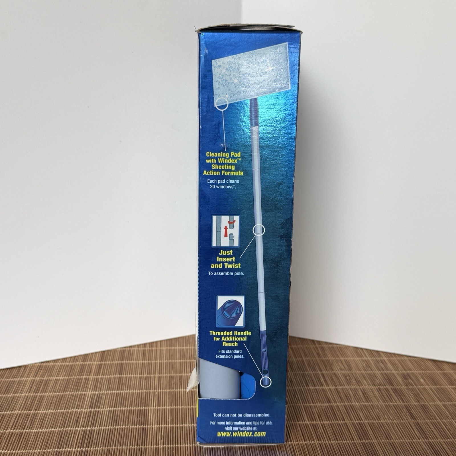 Windex Outdoor All-In-One Glass & Window Cleaner Tool Starter Kit For 20 Windows
