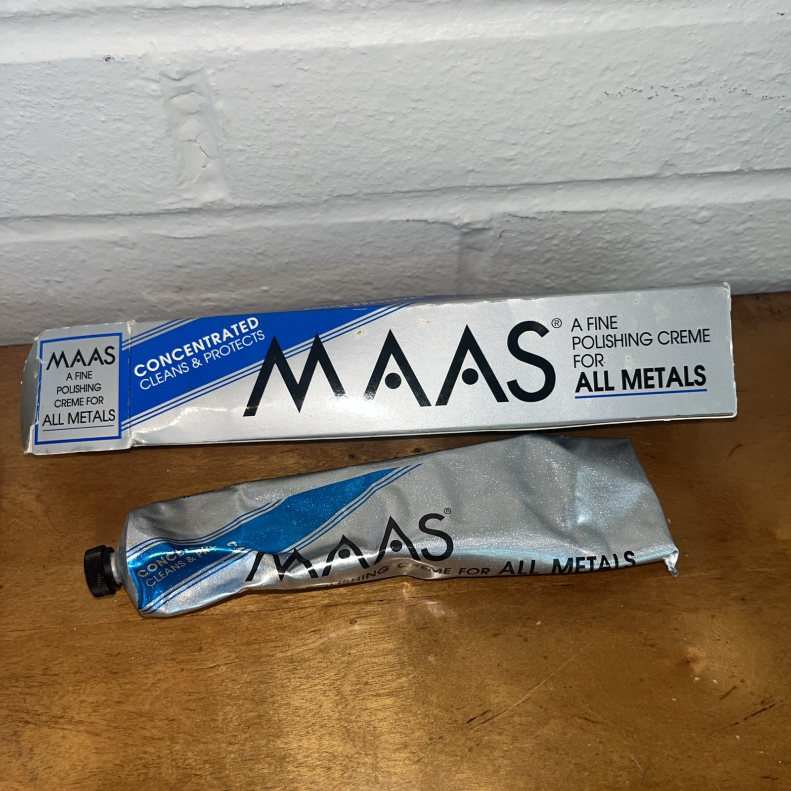MAAS Fine Polishing Creme All Metal 4 oz Concentrated Clean Polish 2.8 oz/ 4oz