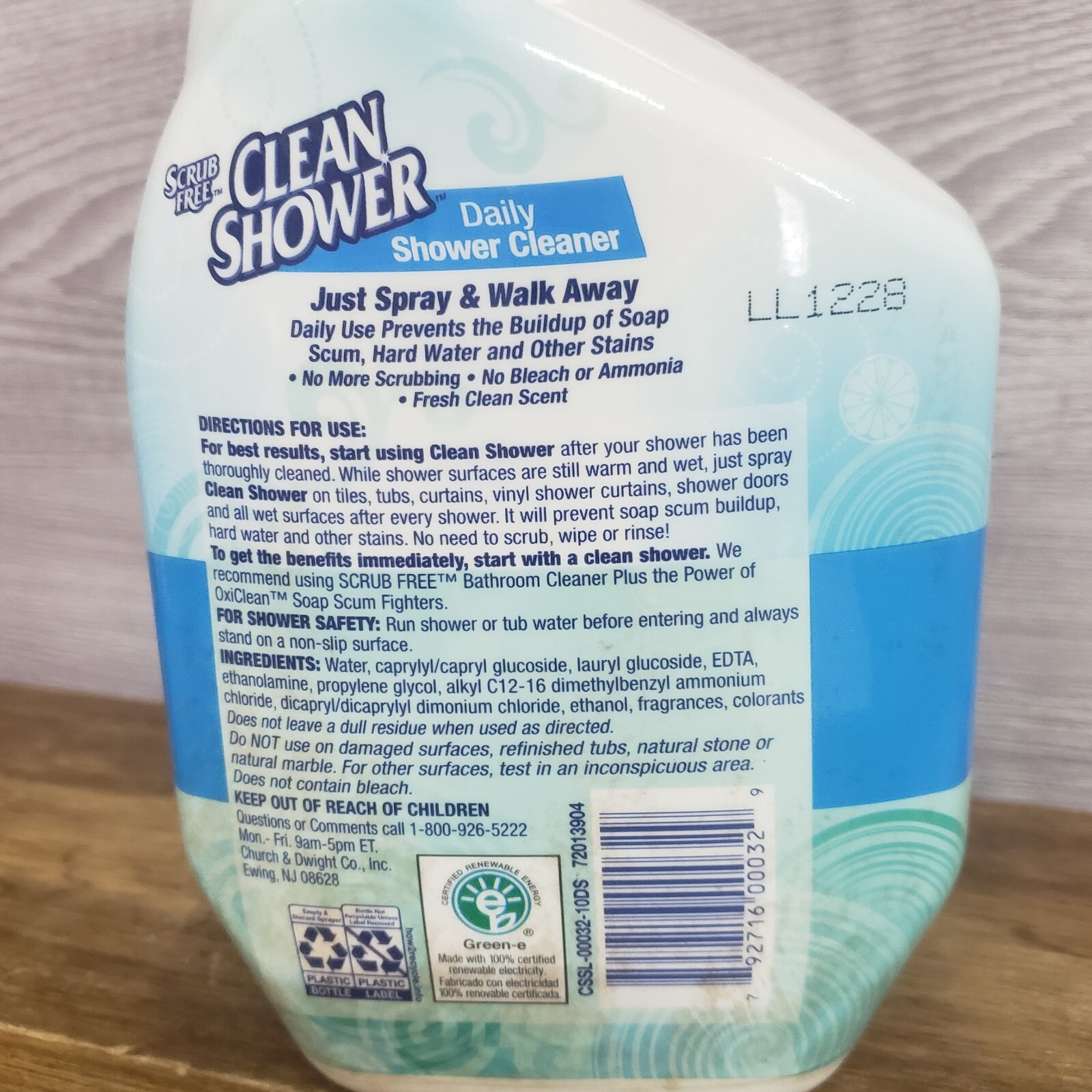 Scrub Free CLEAN SHOWER Daily Shower Cleaner – Fresh Clean Scent – 946ml/32 oz