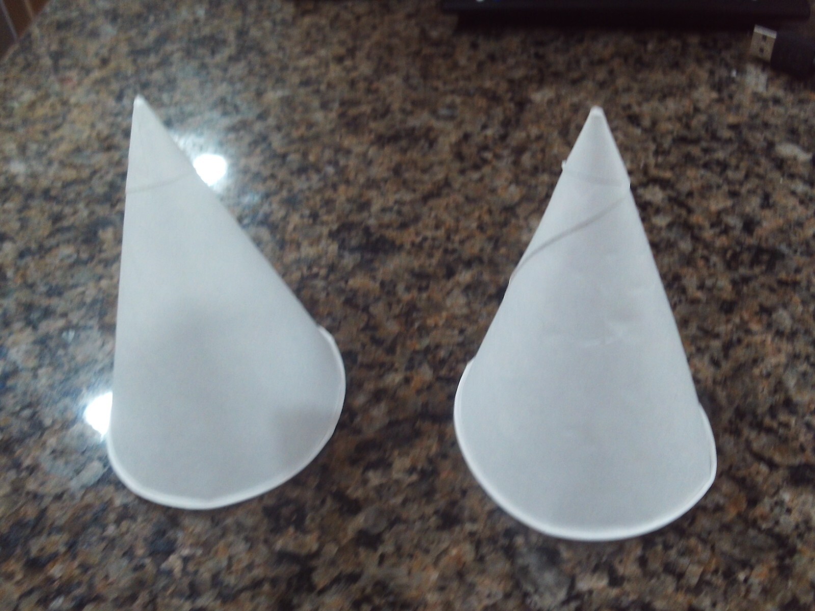 Paper Cone Water Cups. 4.5OZ, 5,000 cups per case – Case of 5000