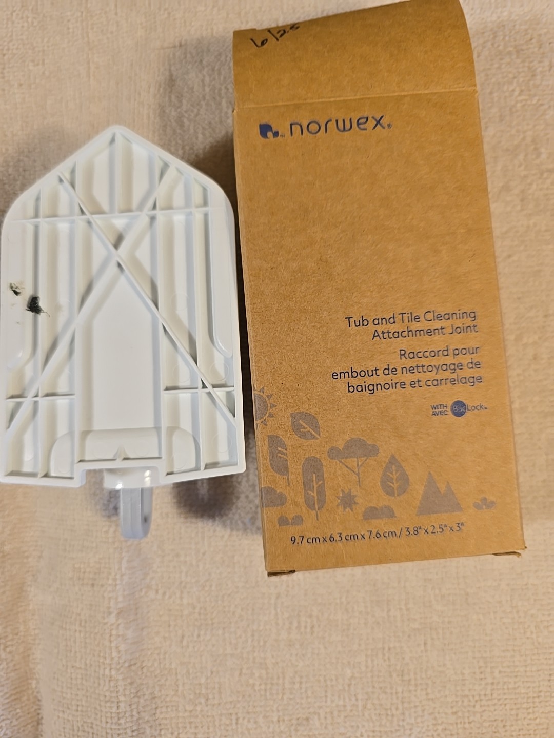 Norwex Tub And Tile Cleaning Attachment Joint