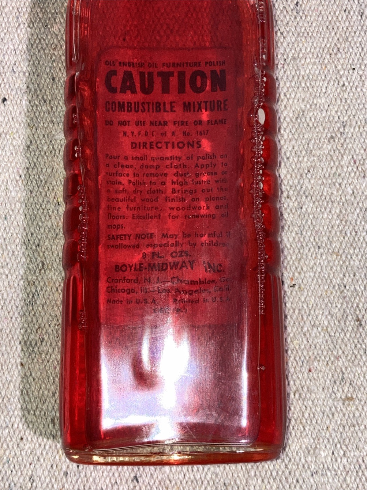 Vintage Old English Red Oil Furniture Polish 8oz Glass Bottle Metal Cap 80% Full