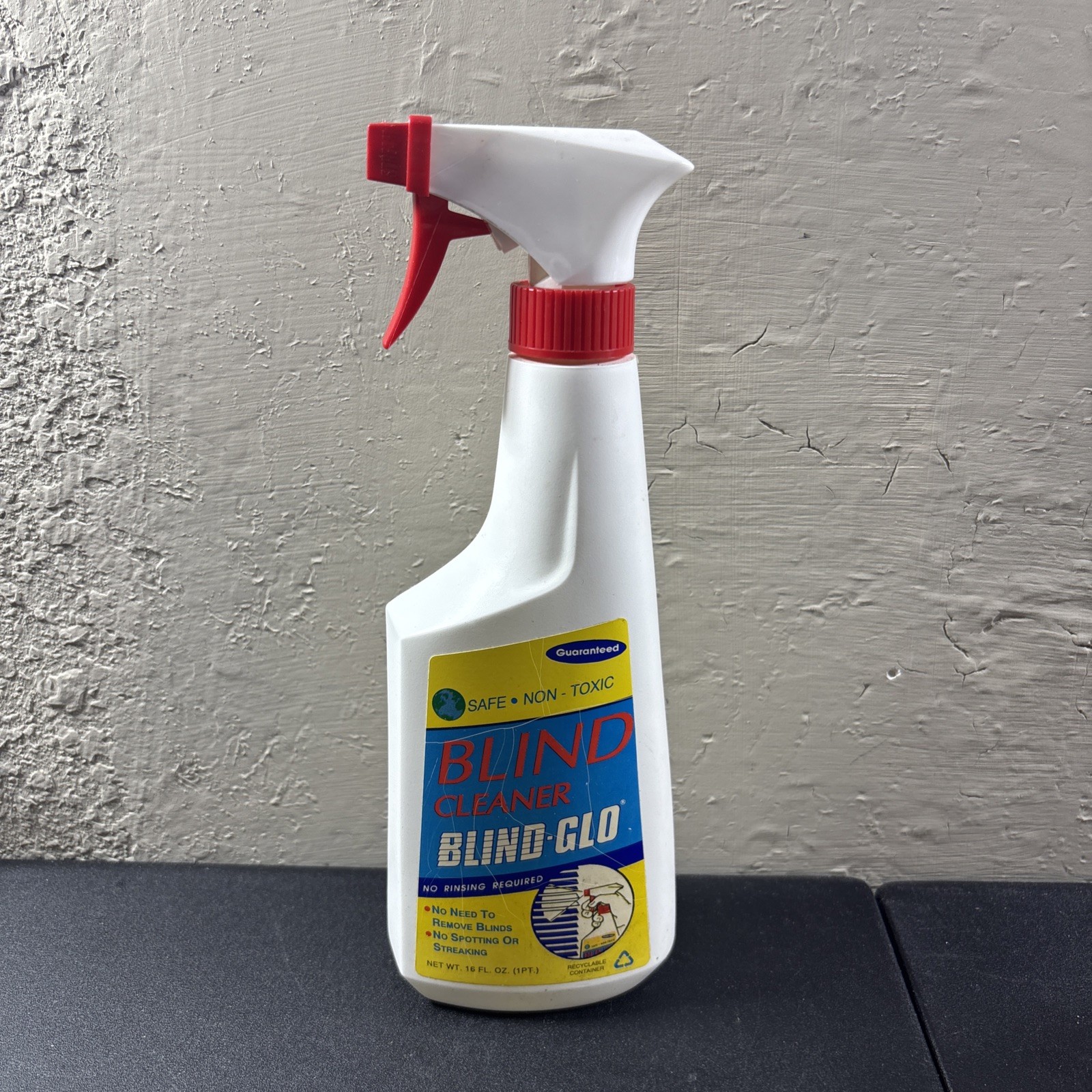 Blind-Glo Blind Cleaning Spray for Mini Blinds Plastic Vinyl Metal 16 Fl. Oz.