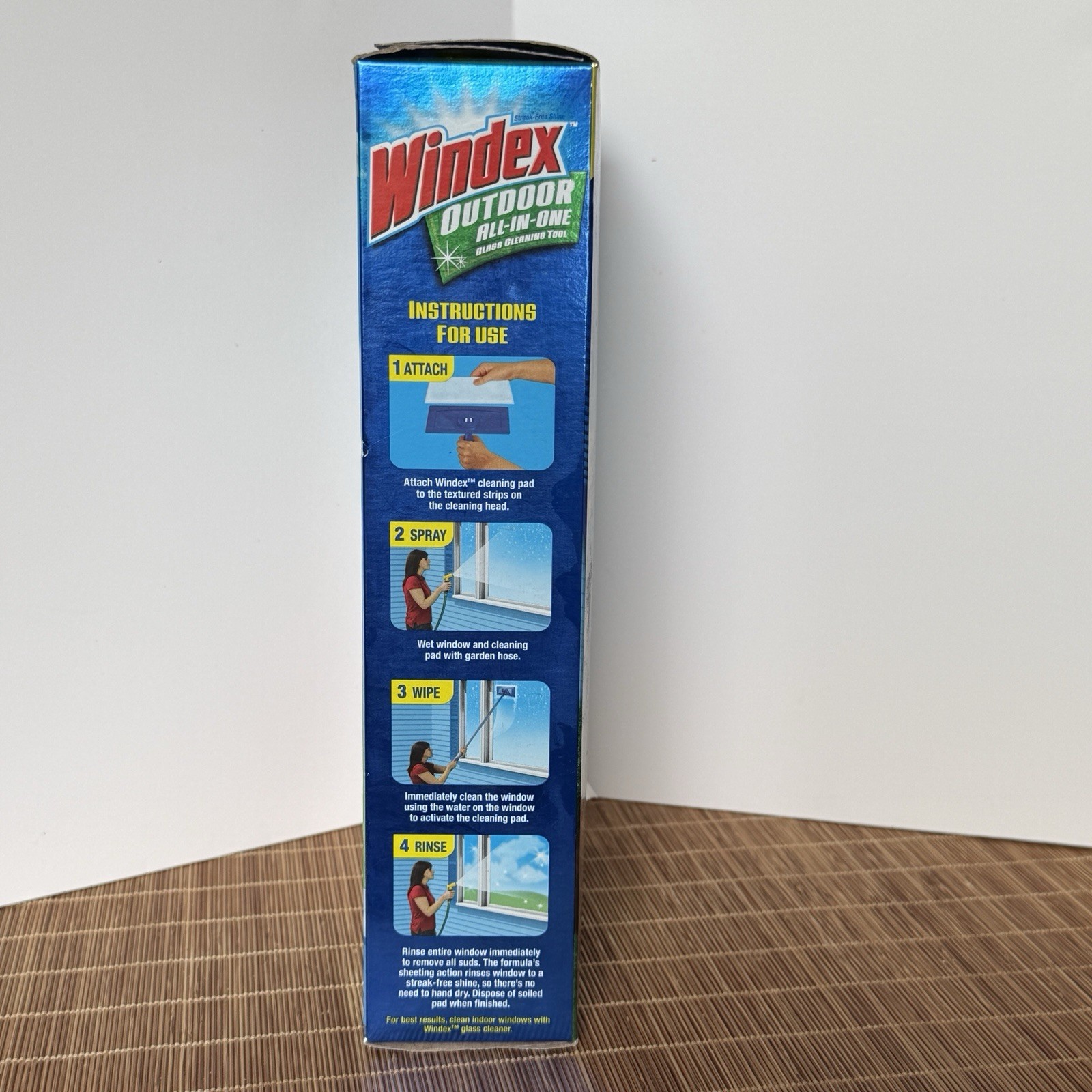 Windex Outdoor All-In-One Glass & Window Cleaner Tool Starter Kit For 20 Windows
