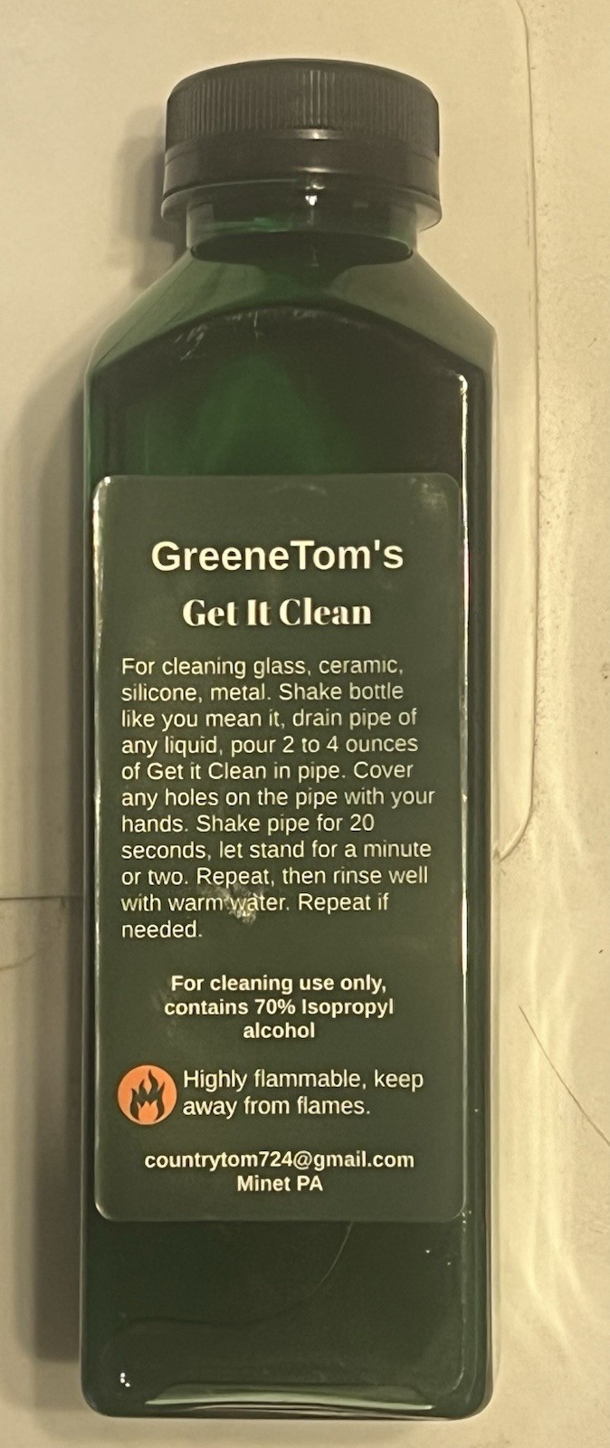 Bong, and resin GreeneTom’s, Get It Clean, Bug, Tar, and Resin Cleaner.￼