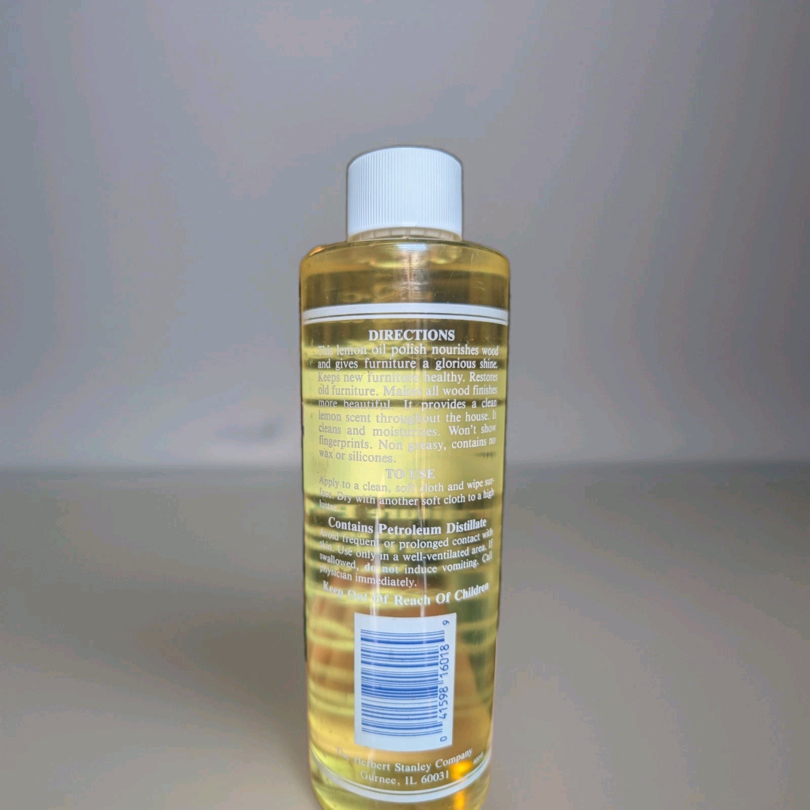 New (Full) Weiman Lemon Oil Furniture Polish 16 fl oz UVX- 15 Sun Protection