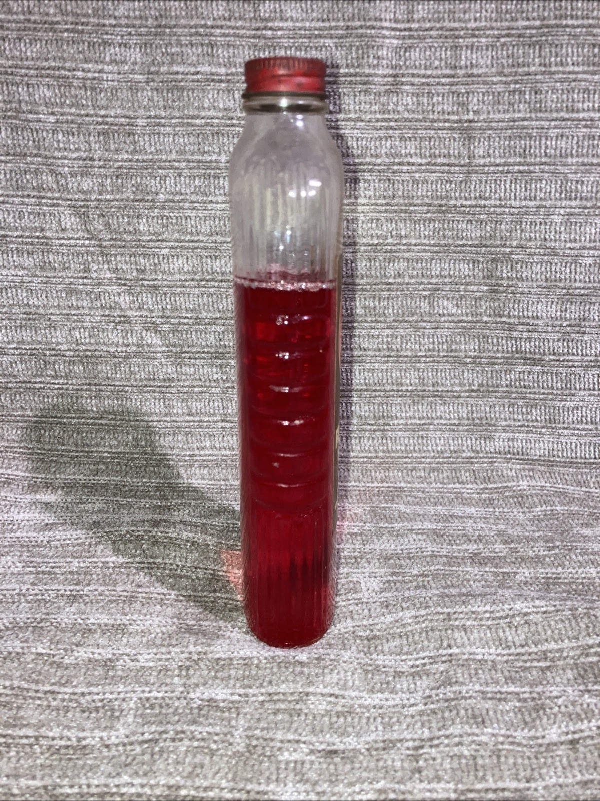 Vintage Old English Red Oil Furniture Polish 8oz Glass Bottle Metal Cap 80% Full