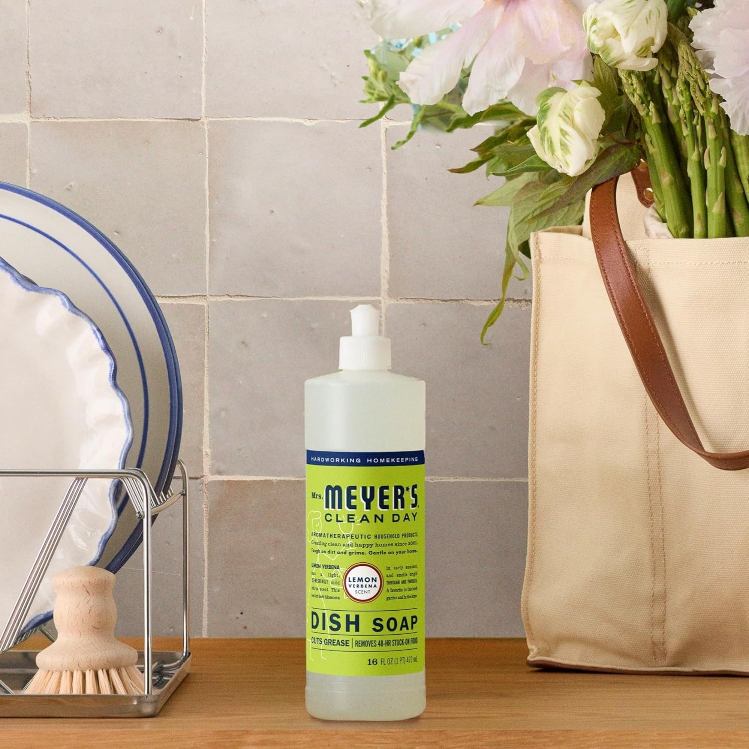 Mrs. Meyer’s Lemon Verbena Dish Soap, 48 fl oz – Eco-Friendly & Grease-Cutting