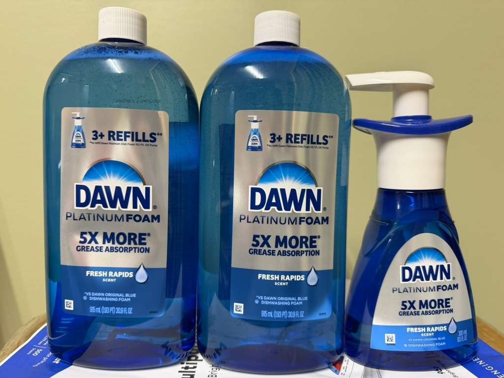 Dawn Platinum Foam Refills, Fresh Rapids Scent 2 Refill Bottles and 1 pump