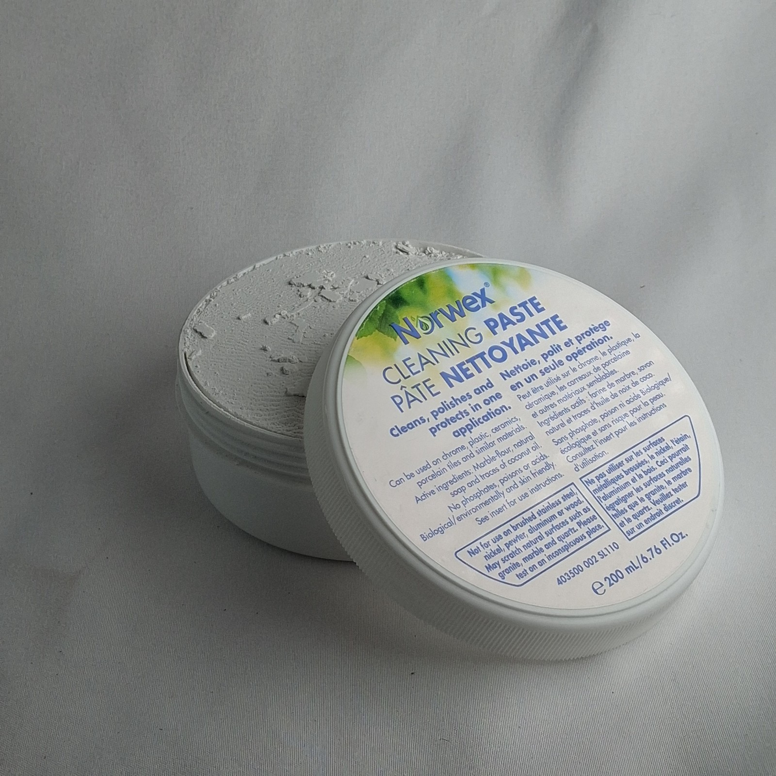 Norwex Cleaning Paste 200ml 6.76 Fl Oz Cleans, Polishes and Protects
