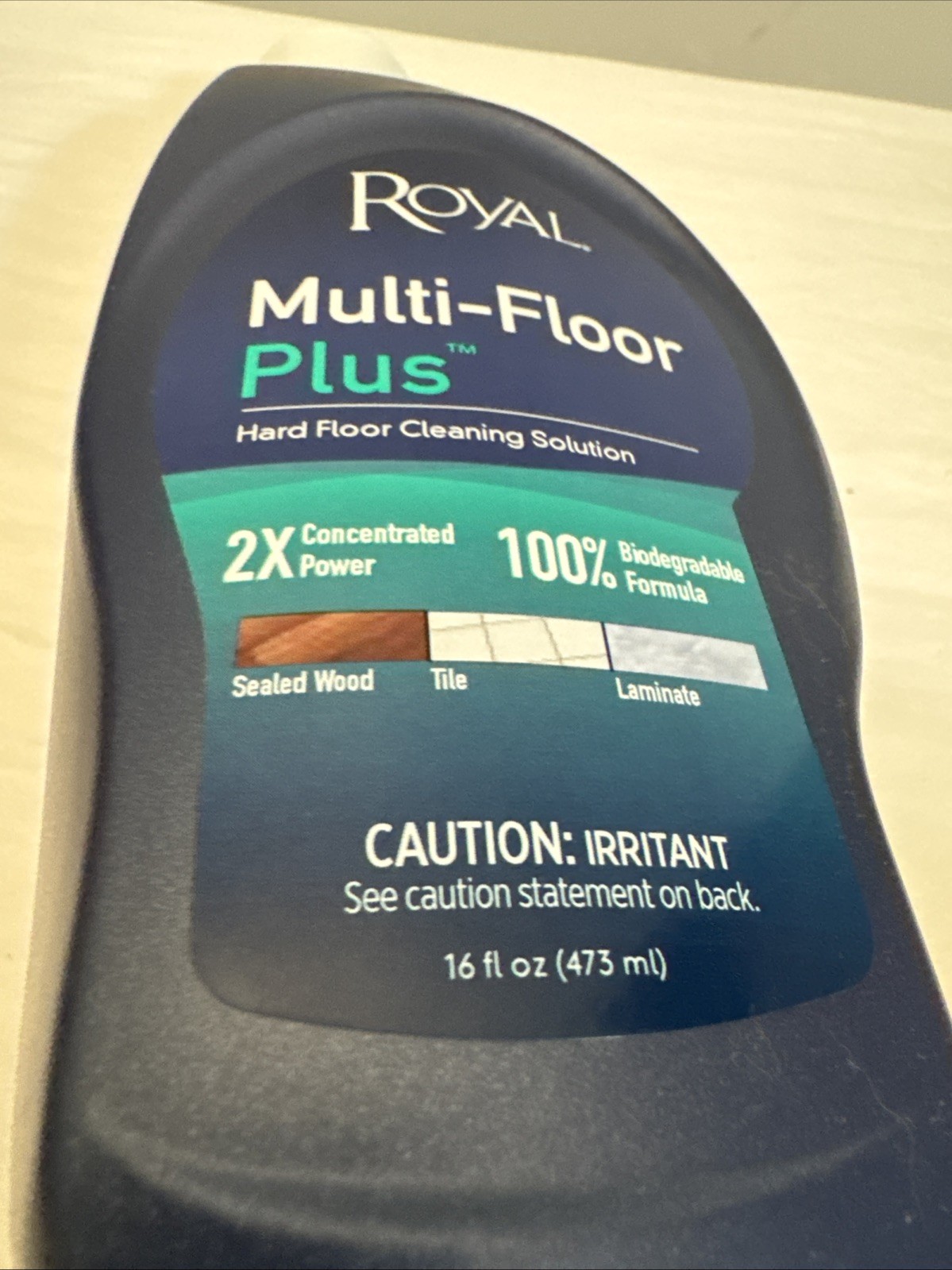 ROYAL MULTI-FLOOR PLUS HARD FLOOR CLEANING SOLUTION 16oz Hoover