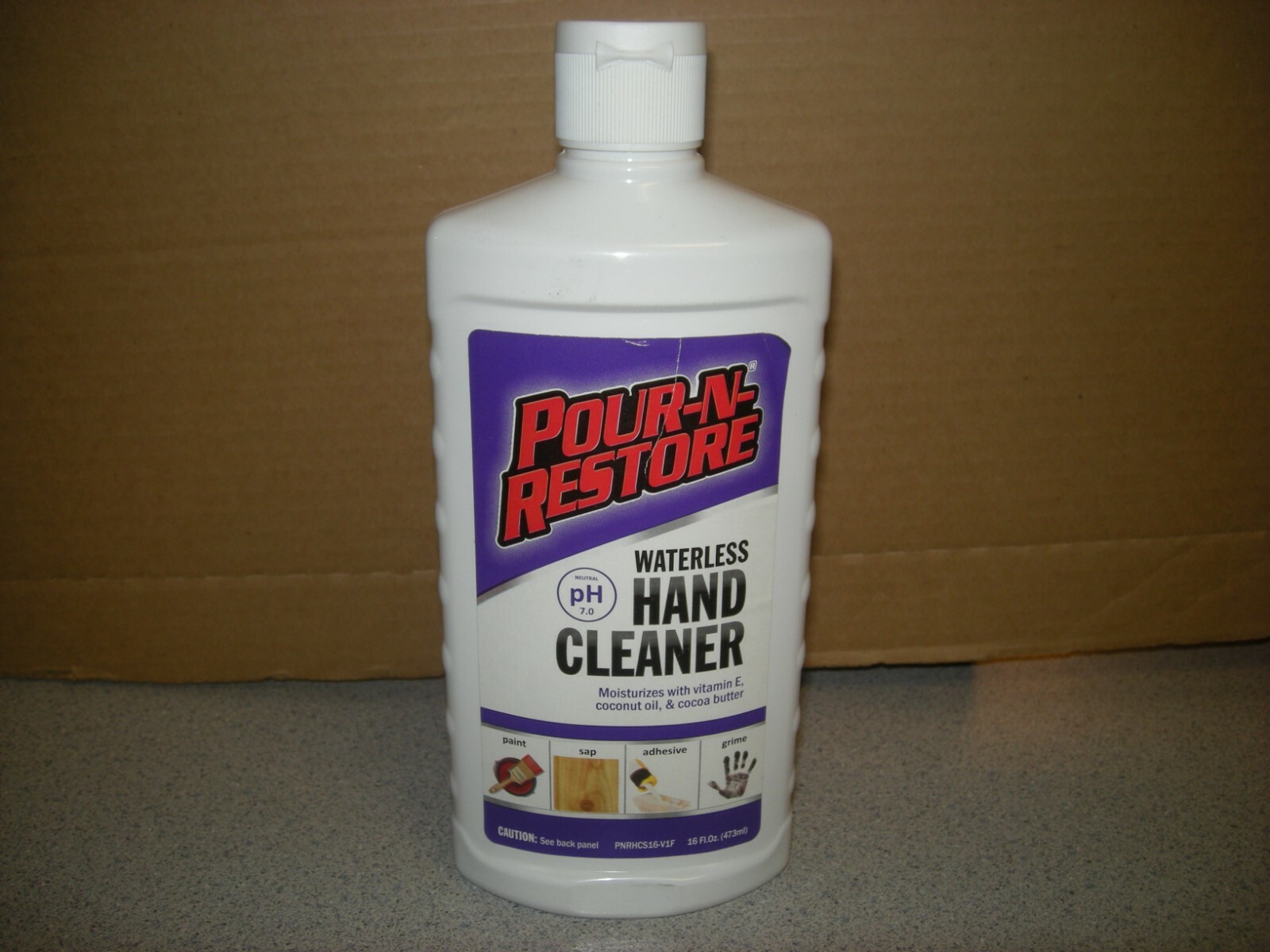 Pour-N-Restore Waterless Hand Cleaner Vitamin E Natural pH 7.0 16OZ