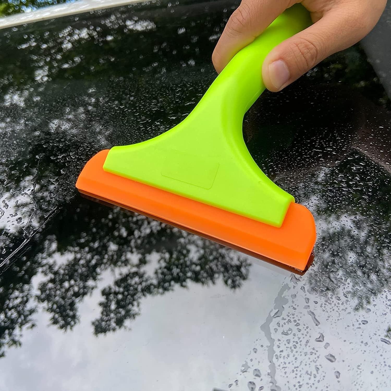 Multipurpose Silicone Squeegee with 7.5″ Handle – Ideal for Windows & Mirrors