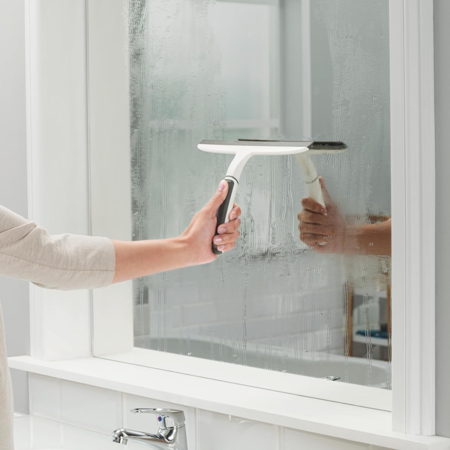All-Purpose 10 Inch Dual Blade Streak-Free Squeegee, Sinks and More