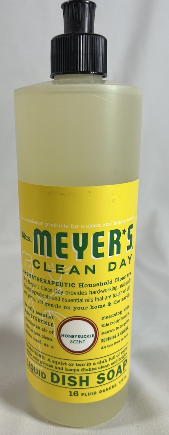 Mrs. Meyer’s Clean Day Dish Soap Liquid, Honeysuckle, 16 fl oz