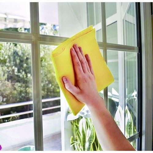 Zep Commercial Streak-Free Glass Cleaner, 1 gal Bottle