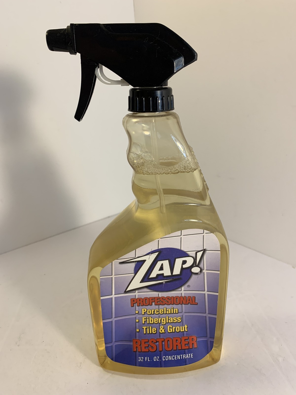ZAP! Professional Porcelain Fiberglass Tile Grout Restorer Cleaner 32 fl oz