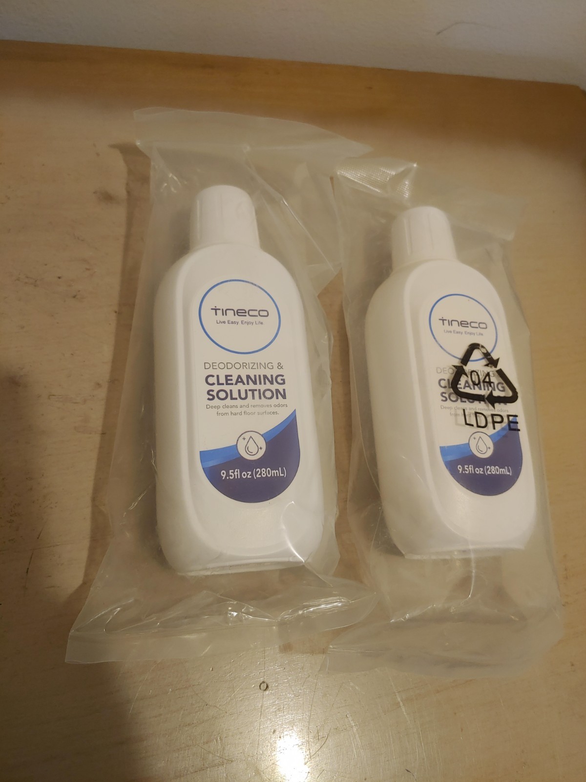 Tineco iFLOOR BREEZE SERIES Deodorizing & Cleaning Solution 9.5 Fl Oz ( 280mL )