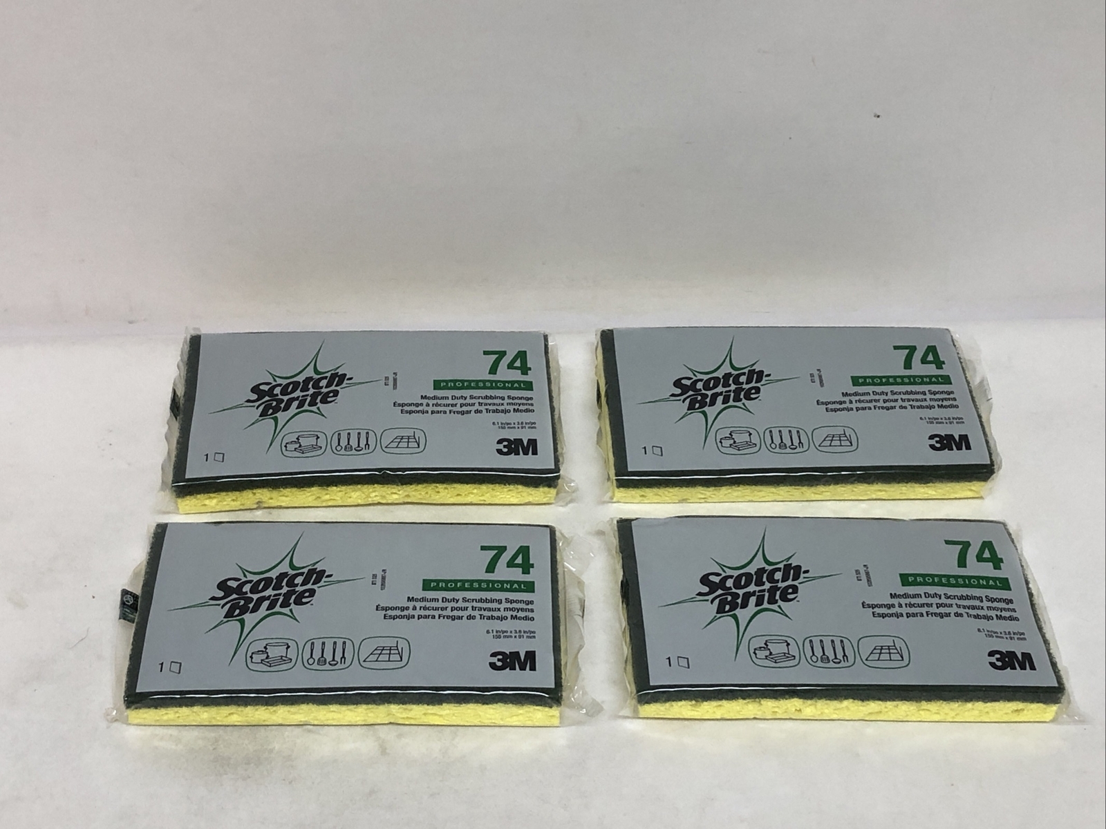 Lot of (4) Scotch-Brite Professional Medium Duty Scrubbing Sponge 6.1″ x 3.6″