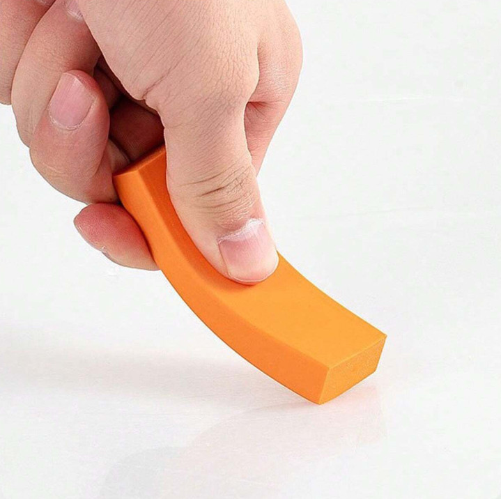 1 pc Bathroom & Kitchen Scale Eraser – Rust Removal Rubber Cleaning Tool