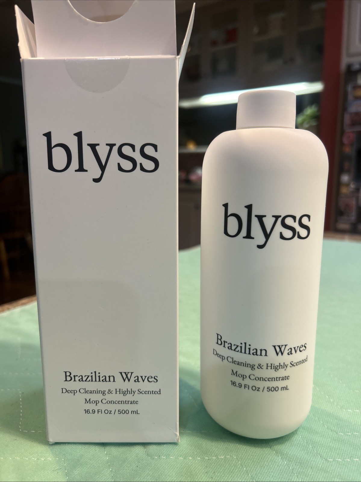 Blyss Mop Soap Brazilian Waves Naturally Scented Deep Cleaning 16.9 Fl Oz NEW
