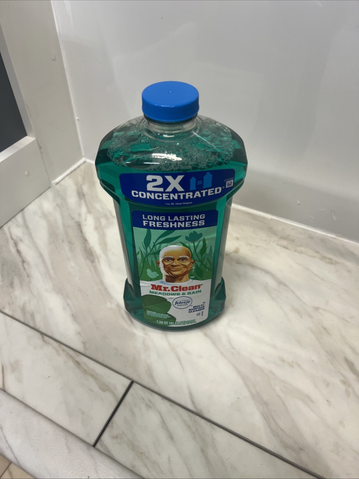 Mr.Clean 2X Concentrated Multi Surface Cleaner with Febreze Meadows & Rain Scent