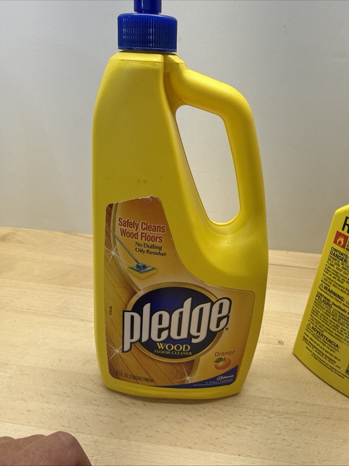 SC Johnson PLEDGE Wood Floor Cleaner FULL Orange Scent 32 fl oz.