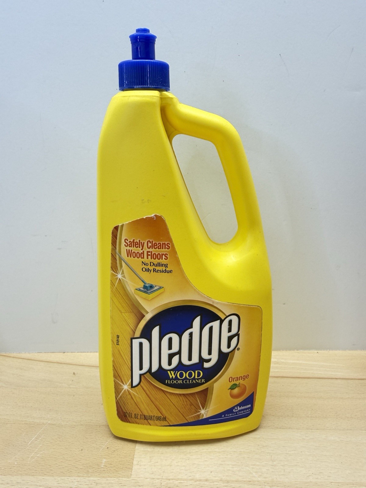 SC Johnson PLEDGE Wood Floor Cleaner FULL Orange Scent 32 fl oz.