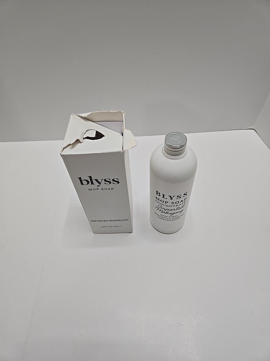 Blyss Mop Soap Concentrate Imported Mahogany 16.9 Fl Oz NEW Open Box Sealed