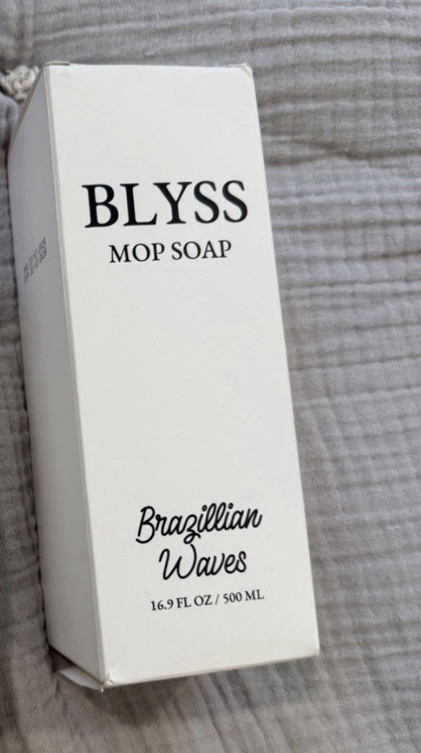 Blyss Mop Soap Brazilian Waves Non-Toxic Pet Friendly 16.9 fl oz / 500 ml