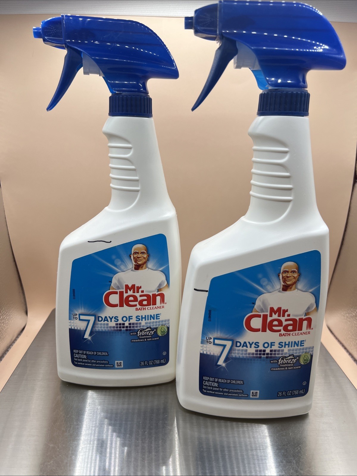 Mr. Clean Bath Cleaner w/ Febreeze Meadows & Rain 26oz 7 Days Of Shine