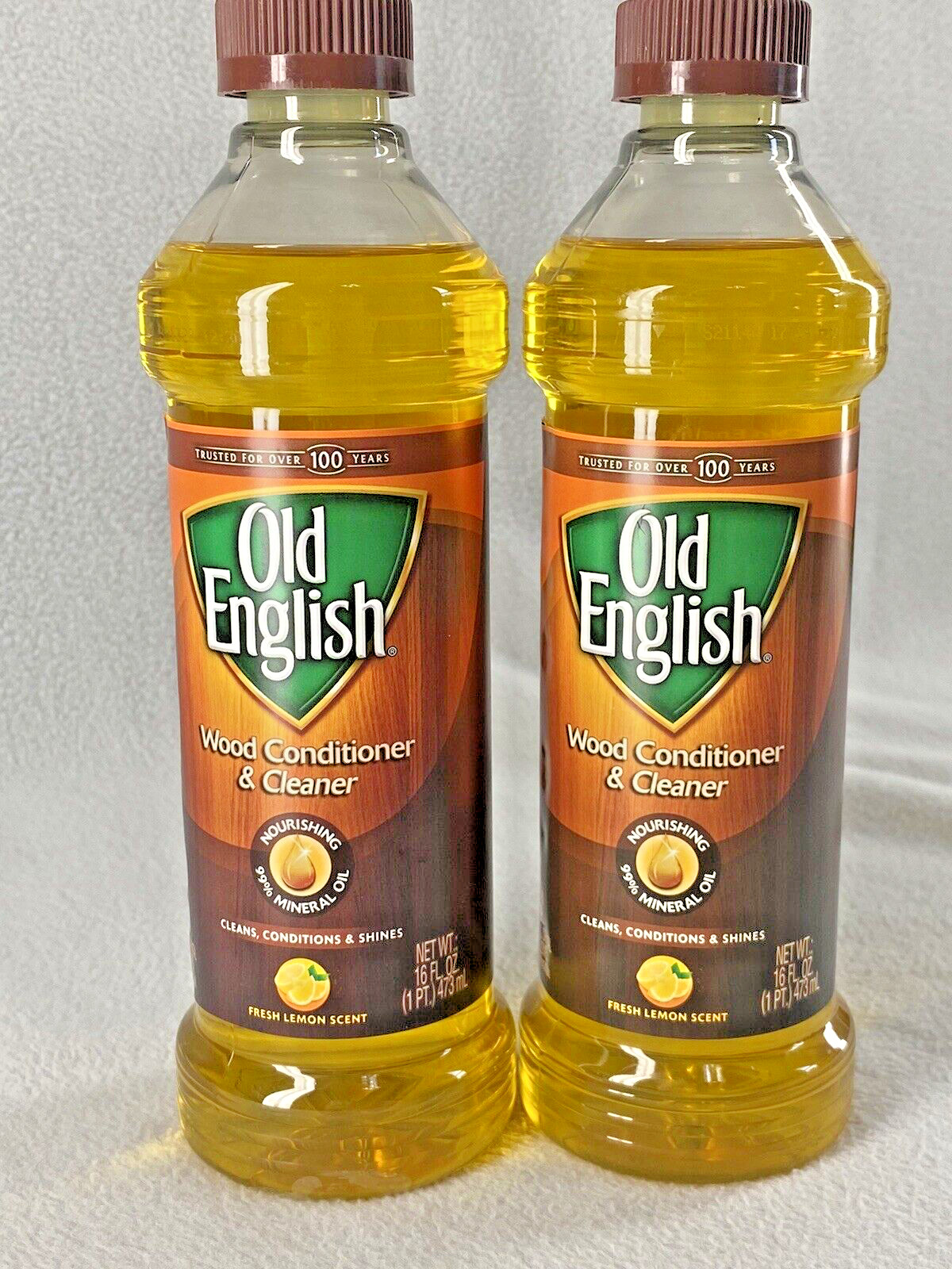Lot of 2 Old English Wood Conditioner and Cleaner Fresh Lemon Scent 16 oz Each