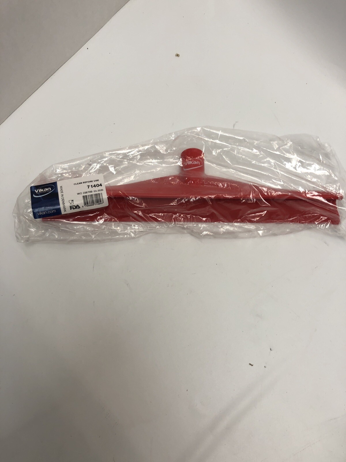 16” VIKAN 71404 Red Floor Squeegee