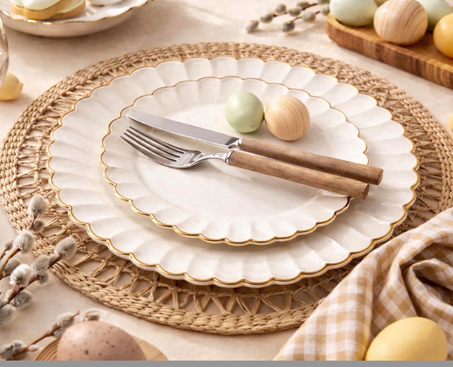 By Madee HEAVYWEIGHT 100 Pc Scalloped Ivory & Gold Plastic Plates for Party |