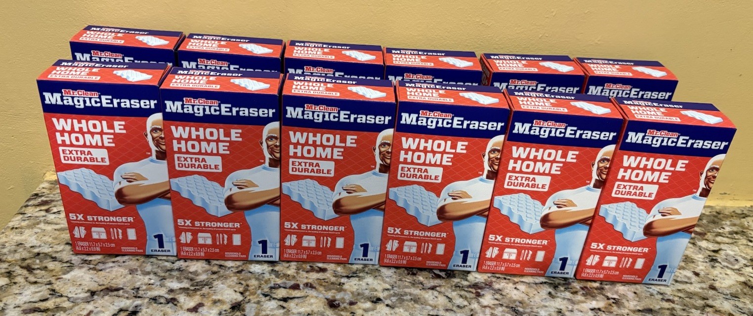 LOT OF 12 Mr. Clean Magic Eraser Pads , Extra Durable 12 Pads Total