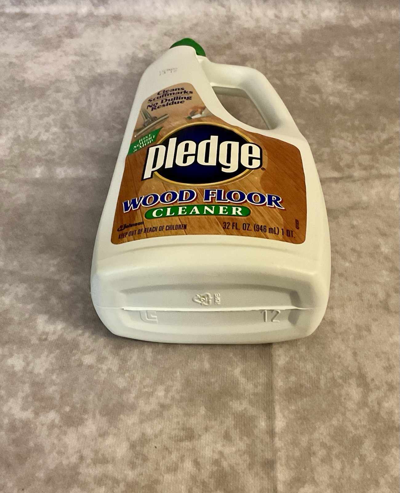 VINTAGE PLEDGE WOOD FLOOR CLEANER 32 FL OZ SC JOHNSON 1998