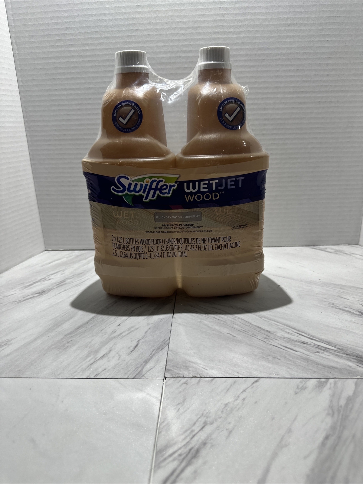 Swiffer WetJet Quickdry Formula Liquid Hardwood Floor Cleaner 1.25L (2 Count)