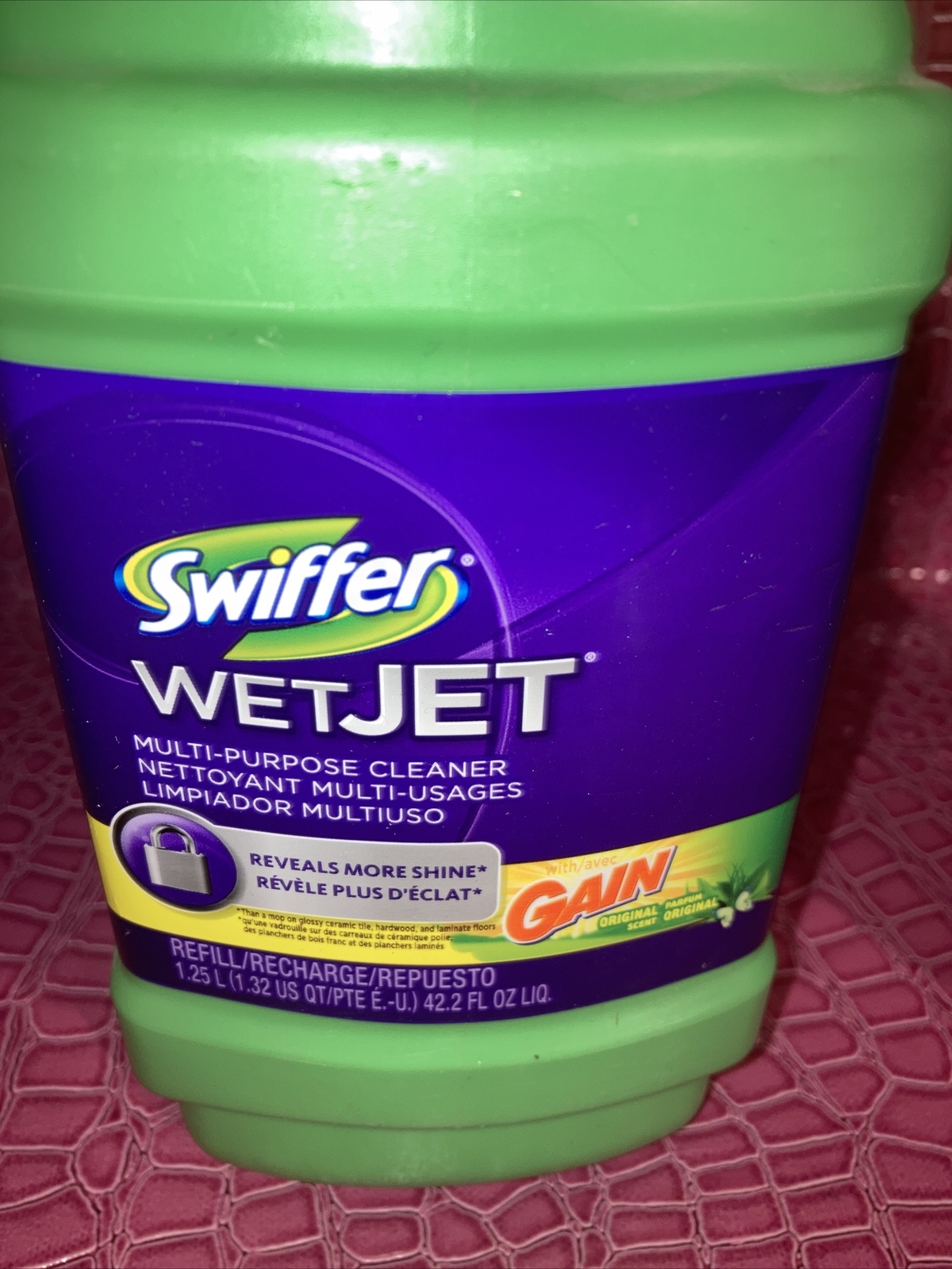 Swiffer Wet Jet 1-Hardwood Blossom Breeze & 1- Multi-Purpose Cleaner 1.25L Each