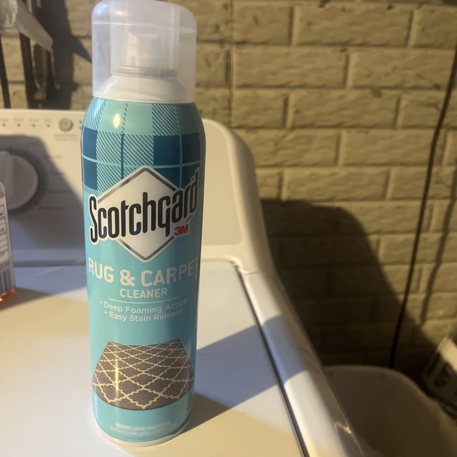 Scotchgard Carpet Cleaner Spray 16.5 oz Stain Protection for Fabrics and Rugs