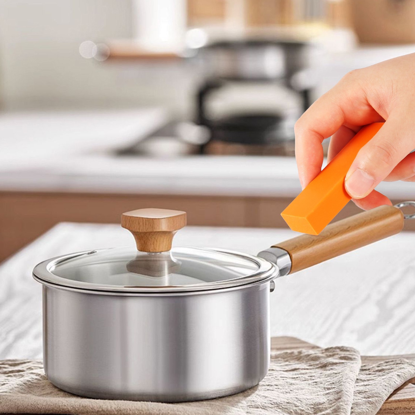 6 pcs Limescale & Rust Eraser Rubber – Multi-Purpose Cleaning Tool for Kitchen