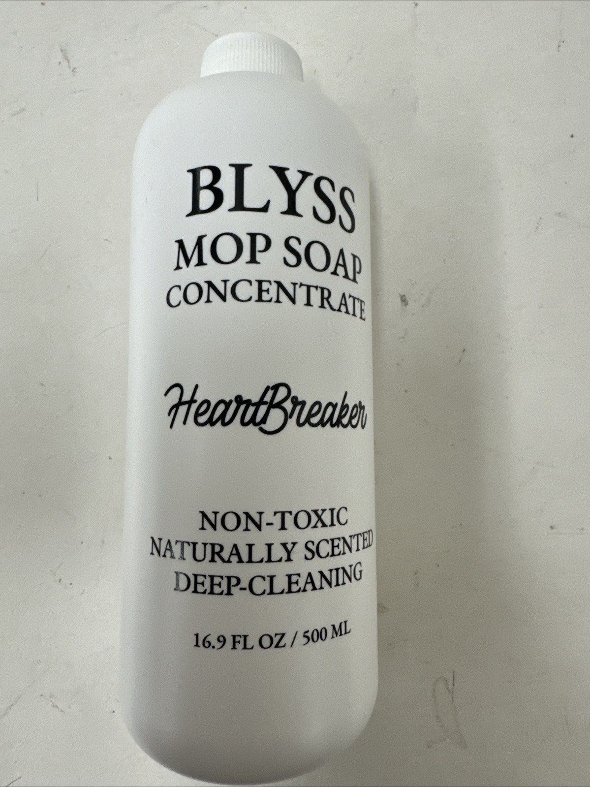 Blyss Mop Soap Heartbreaker 16.9 Fluid Oz Genuine Vanilla, Amber and Floral New