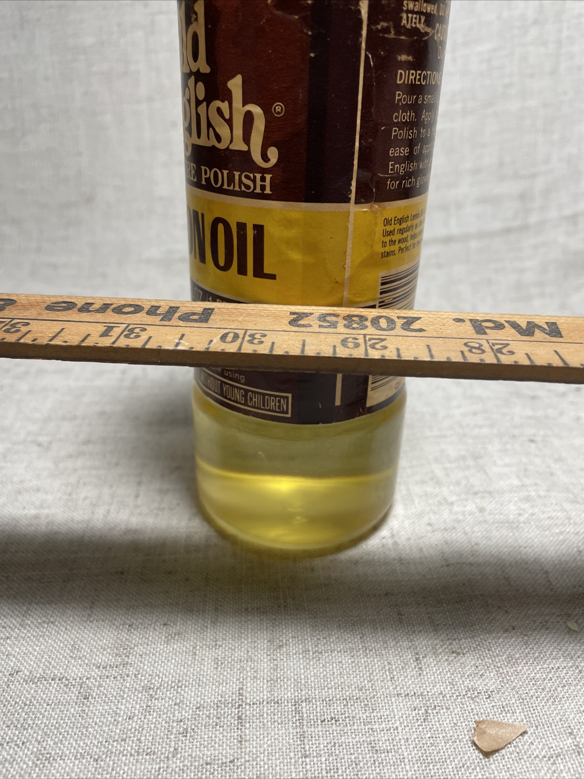 VTG Old English Furniture Polish Lemon Oil 30% Remaining 16 Ounce Bottle