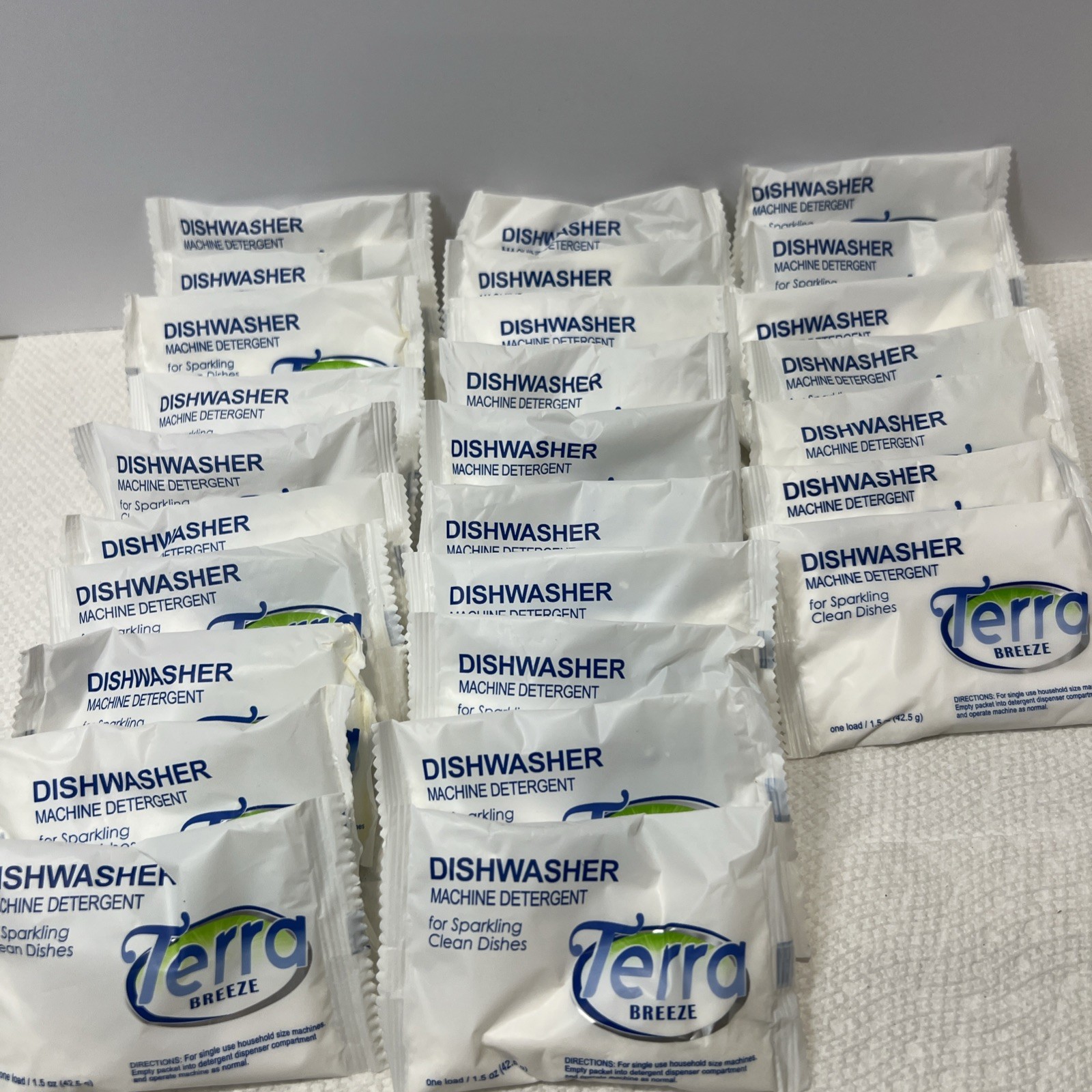 Terra Breeze Dishwashing Detergent Single-Use Packets 27 Packs B4