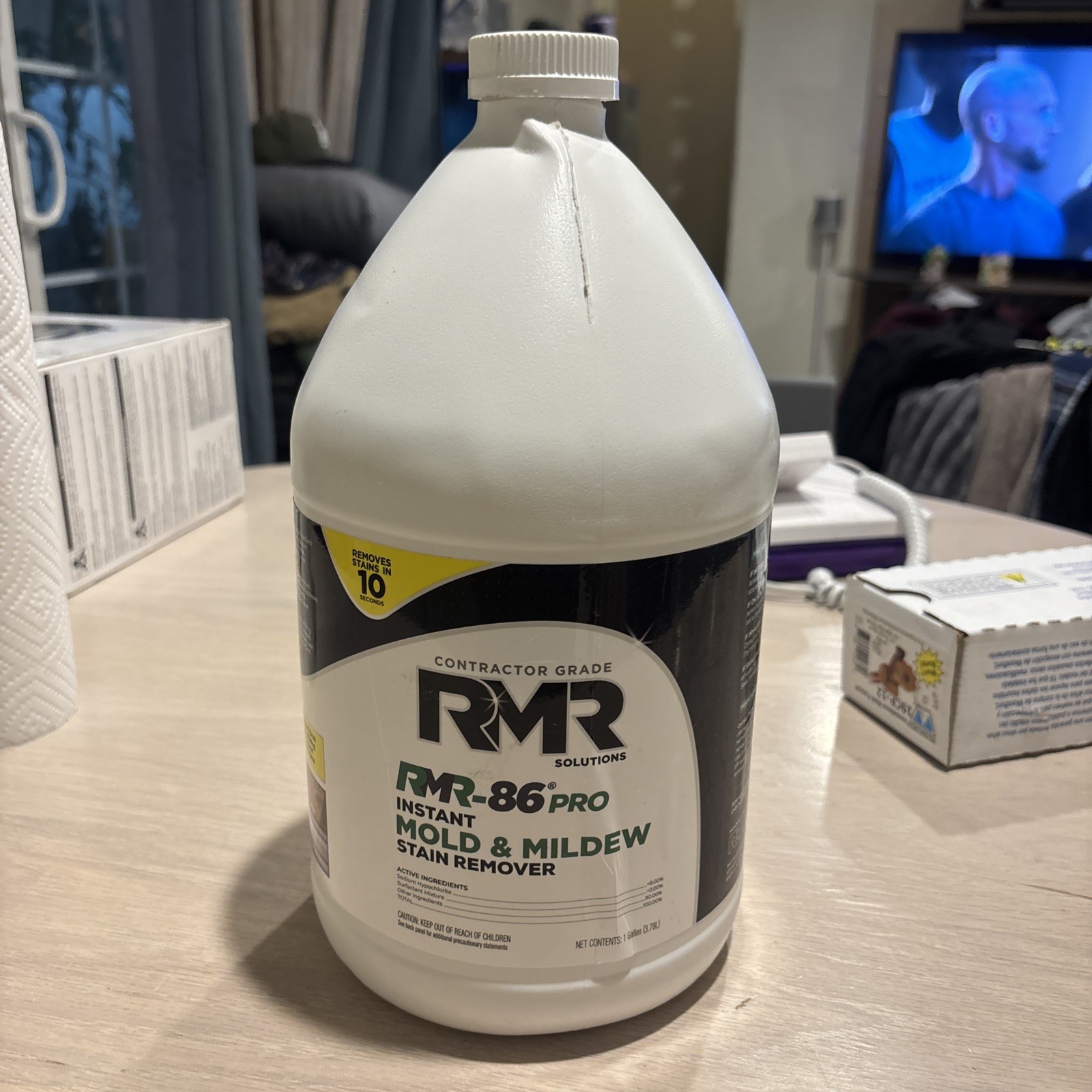RMR-86 Pro Contractor Grade Mold & Mildew Stain Remover, 1 Gallon Solution