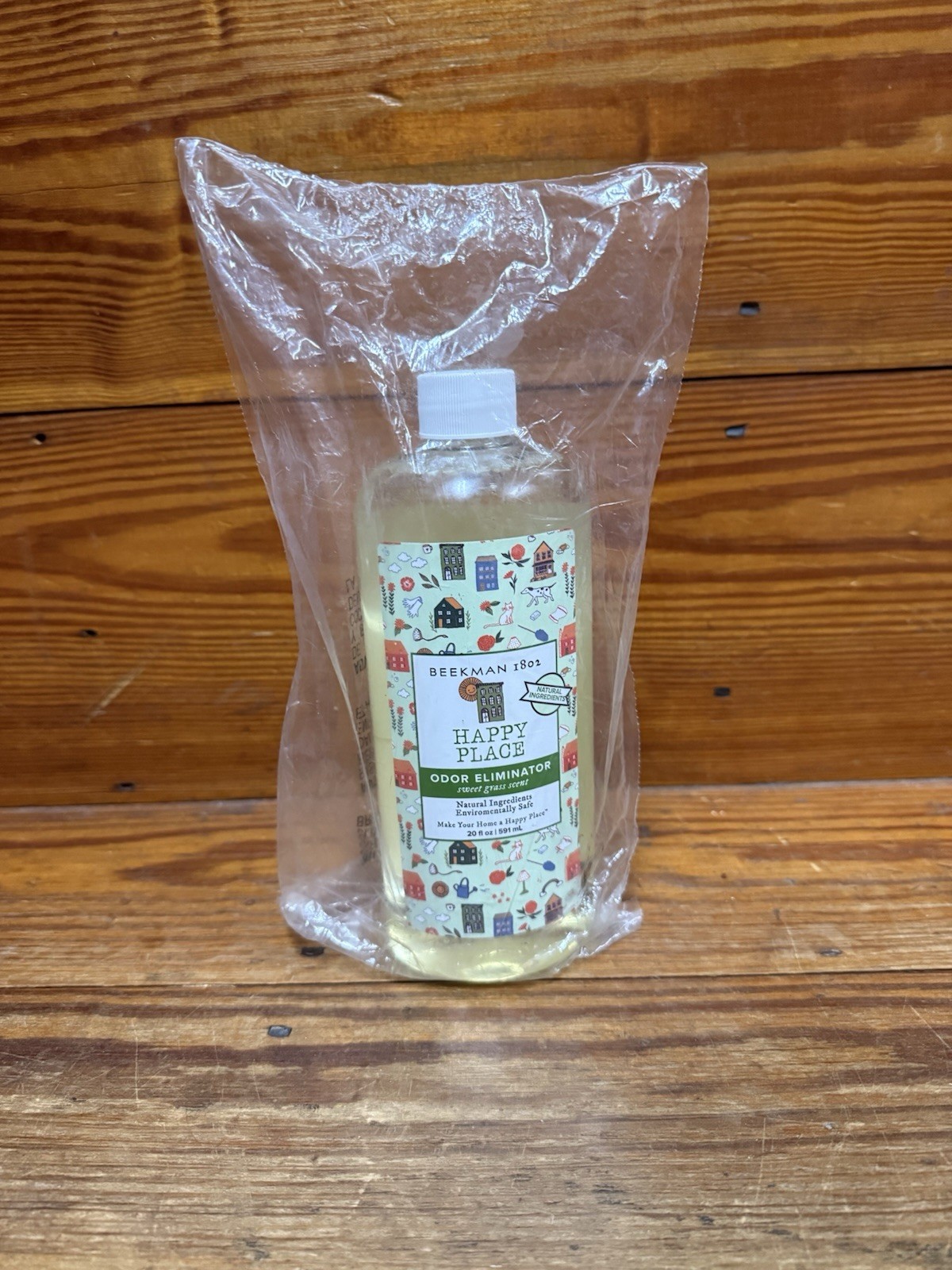Beekman 1802 Happy Place Odor Eliminator, Sweet Grass Scent, 20 fl Oz-NEW!!