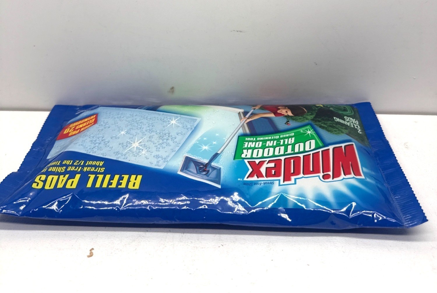 Windex Outdoor Glass Cleaning Refill Pads Streak-Free Shine 2 Count New